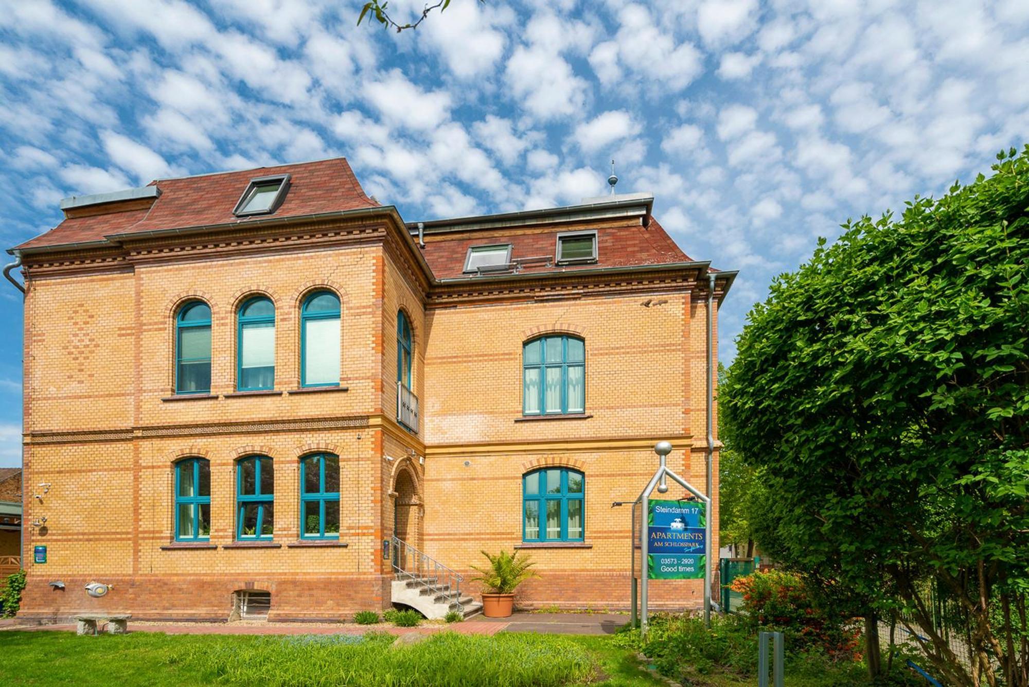 Am Schlosspark Apartment